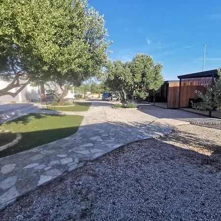 Standard Two Bedroom Mobile With Sea View And Terrace * Pirovac