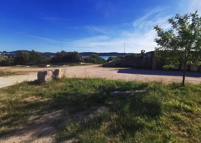 別荘 Standard Two Bedroom Mobile With Sea View And Terrace *